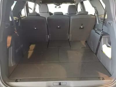Vendo Peugeot 5008 2023 - 33500 EUR, 16000 km - AUTO.MOTO.pt