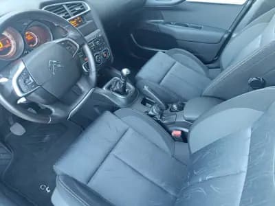 Vendo Citroën C4 2015 - 11500 EUR, 53000 km - AUTO.MOTO.pt