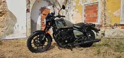 Sell Royal Enfield Shotgum 2024 - 5999 EUR, 5200 km - AUTO.MOTO.pt