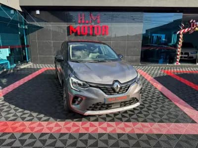 Vendo Renault Captur 2022 - 17300 EUR, 89000 km - AUTO.MOTO.pt