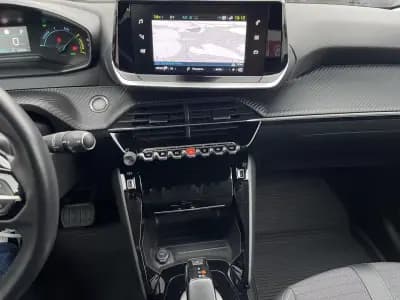 Sell Peugeot e-208 2021 - 18490 EUR, 44305 km - AUTO.MOTO.pt