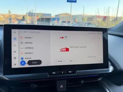 Vendo Toyota C-HR 2023 - 33750 EUR, 30087 km - AUTO.MOTO.pt