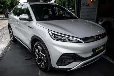 Vendo BYD Atto 3 2023 - 26990 EUR, 24998 km - AUTO.MOTO.pt