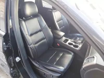 Sell Jeep Grand Cherokee 2016 - 34950 EUR, 135350 km - AUTO.MOTO.pt