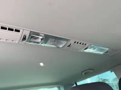 Sell Volkswagen Caravelle 2020 - 33750 EUR, 40492 km - AUTO.MOTO.pt