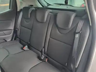 Sell Renault Clio 2019 - 12500 EUR, 90000 km - AUTO.MOTO.pt