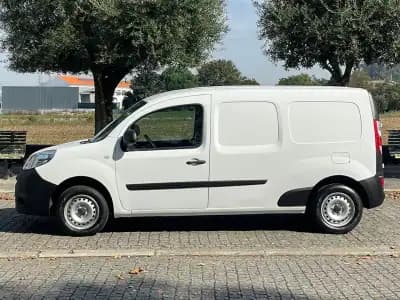 Sell Renault Kangoo 2021 - 13900 EUR, 151000 km - AUTO.MOTO.pt