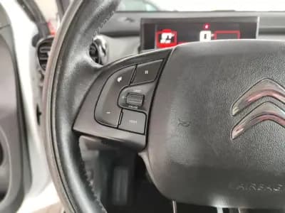 Vendo Citroën C4 Cactus 2018 - 9150 EUR, 106600 km - AUTO.MOTO.pt