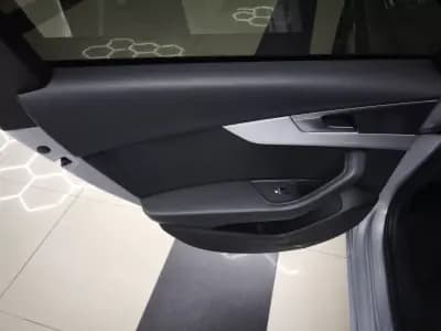 Sell Audi A4 Avant 2016 - 20950 EUR, 253446 km - AUTO.MOTO.pt