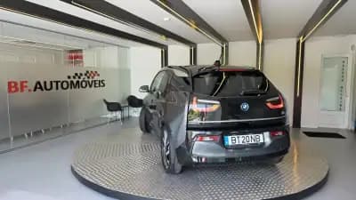 Vendo BMW i3 2022 - 21900 EUR, 91102 km - AUTO.MOTO.pt