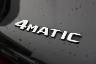 Vendo Mercedes-Benz GLC 300 2020 - 36900 EUR, 148682 km - AUTO.MOTO.pt