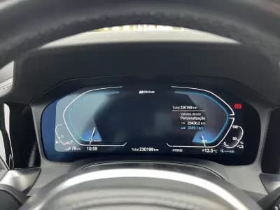 Vendo BMW 320 2021 - 25950 EUR, 229000 km - AUTO.MOTO.pt