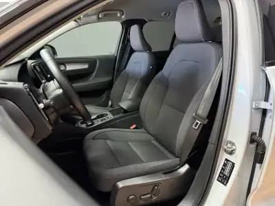 Sell Volvo XC 40 2021 - 26500 EUR, 139987 km - AUTO.MOTO.pt