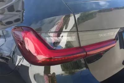 Vendo BMW 330 2025 - 54980 EUR, 18652 km - AUTO.MOTO.pt