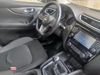 Vendo Nissan Qashqai 2019 - 18990 EUR, 116500 km - AUTO.MOTO.pt
