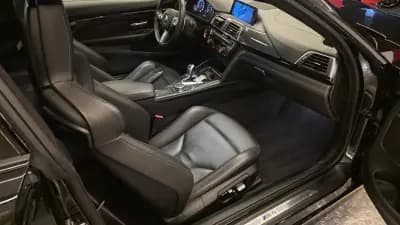 Vendo BMW M4 2016 - 63900 EUR, 25883 km - AUTO.MOTO.pt