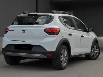 Vendo Dacia Sandero 2022 - 13450 EUR, 124380 km - AUTO.MOTO.pt