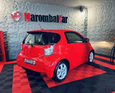 Vendo Toyota iQ 2009 - 10990 EUR, 161533 km - AUTO.MOTO.pt