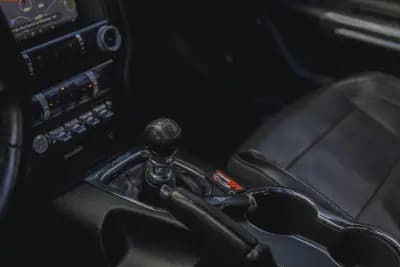 Vendo Ford Mustang 2016 - 30900 EUR, 101230 km - AUTO.MOTO.pt