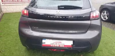 Sell Peugeot 208 2020 - 10950 EUR, 182000 km - AUTO.MOTO.pt