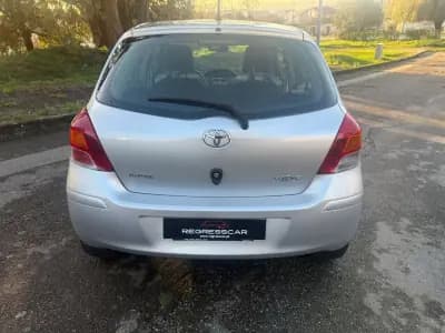 Vendo Toyota Yaris 2009 - 6550 EUR, 147000 km - AUTO.MOTO.pt