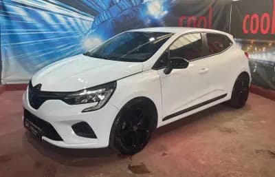 Vendo Renault Clio 2022 - 17899 EUR, 38000 km - AUTO.MOTO.pt