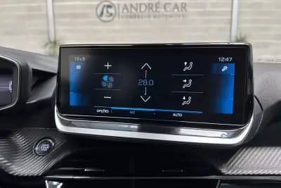 Vendo Peugeot 208 2022 - 14950 EUR, 40711 km - AUTO.MOTO.pt