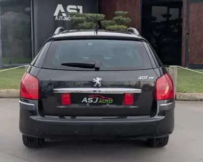 Vendo Peugeot 407 SW 2004 - 3500 EUR, 256167 km - AUTO.MOTO.pt