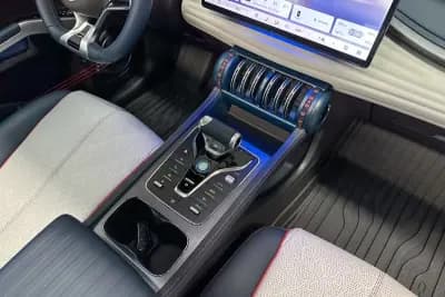 Vendo BYD Atto 3 2023 - 26450 EUR, 23501 km - AUTO.MOTO.pt