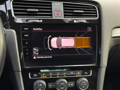 Vendo Volkswagen Golf 2019 - 27990 EUR, 110000 km - AUTO.MOTO.pt