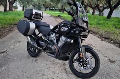 Vendo mota Harley-Davidson 2022 - 17990 EUR, 10400 km - AUTO.MOTO.pt