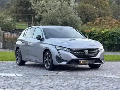 Vendo Peugeot 308 2022 - 21999 EUR, 128000 km - AUTO.MOTO.pt