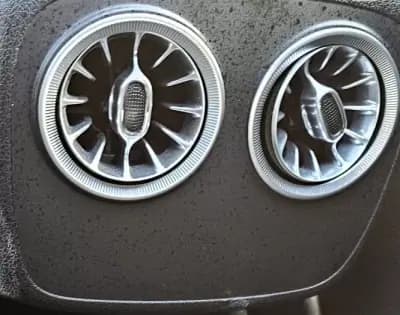 Vendo Mercedes-Benz E 220 2017 - 34999 EUR, 180000 km - AUTO.MOTO.pt