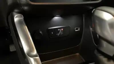 Sell Citroën C3 Aircross 2023 - 17990 EUR, 35631 km - AUTO.MOTO.pt