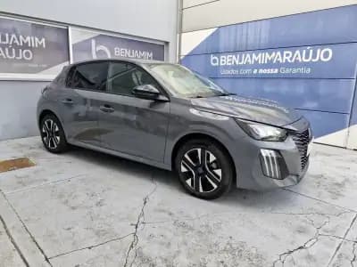 Vendo Peugeot 208 2023 - 29250 EUR, 4874 km - AUTO.MOTO.pt