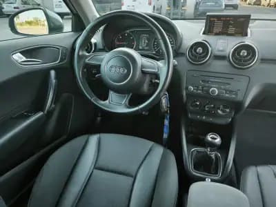 Vendo Audi A1 2010 - 9950 EUR, 236924 km - AUTO.MOTO.pt