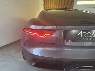 Vendo Jaguar F-Type 2018 - 46000 EUR, 64200 km - AUTO.MOTO.pt
