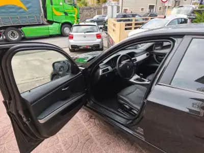 Sell BMW 318 2010 - 8900 EUR, 360000 km - AUTO.MOTO.pt