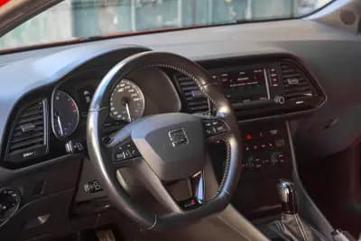 Vendo SEAT Leon 2014 - 22990 EUR, 120000 km - AUTO.MOTO.pt