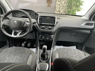 Vendo Peugeot 2008 2016 - 8550 EUR, 133000 km - AUTO.MOTO.pt