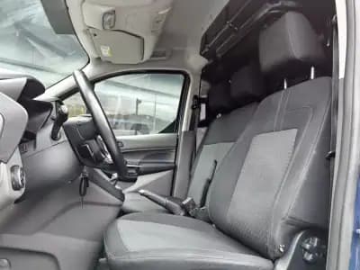 Vendo Ford Transit Connect 2019 - 13750 EUR, 121000 km - AUTO.MOTO.pt