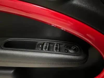 Vendo MINI Countryman 2014 - 18800 EUR, 158000 km - AUTO.MOTO.pt