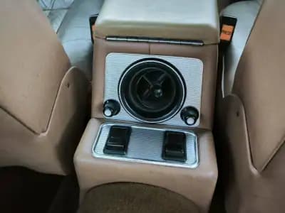 Sell Jaguar XJ6 1976 - 24950 EUR, 47777 km - AUTO.MOTO.pt