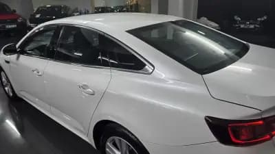 Vendo Renault Talisman 2016 - 14990 EUR, 107000 km - AUTO.MOTO.pt