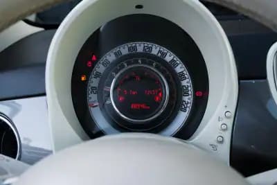 Sell Fiat 500 2020 - 9999 EUR, 89000 km - AUTO.MOTO.pt