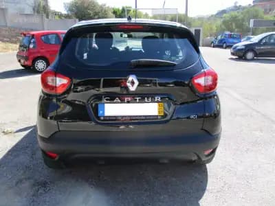 Vendo Renault Captur 2013 - 11500 EUR, 147000 km - AUTO.MOTO.pt