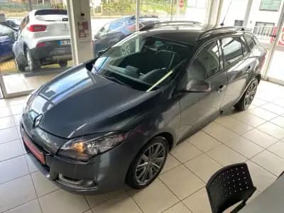 Sell Renault Mégane Sport Tourer 2010 - 4990 EUR, 340390 km - AUTO.MOTO.pt