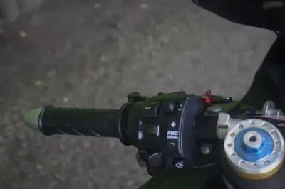 Sell Aprilia RSV4 1100 2018 - 16500 EUR, 14200 km - AUTO.MOTO.pt