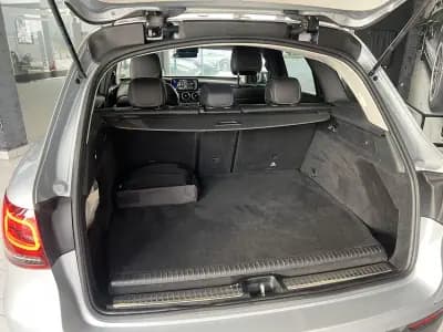 Sell Mercedes-Benz GLC 300 2021 - 39600 EUR, 124877 km - AUTO.MOTO.pt