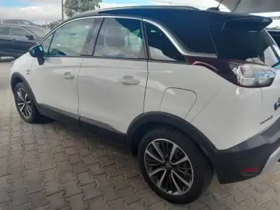 Sell Opel Crossland X 2020 - 14950 EUR, 52000 km - AUTO.MOTO.pt